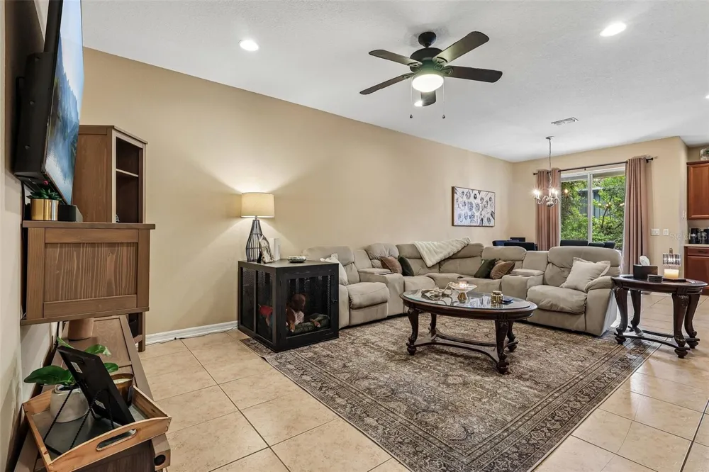 5605 RUTHERFORD PLACE Oviedo, FL 32765