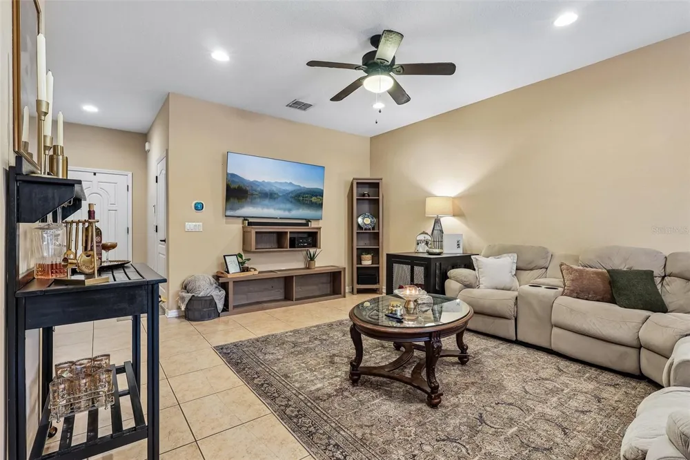 5605 RUTHERFORD PLACE Oviedo, FL 32765