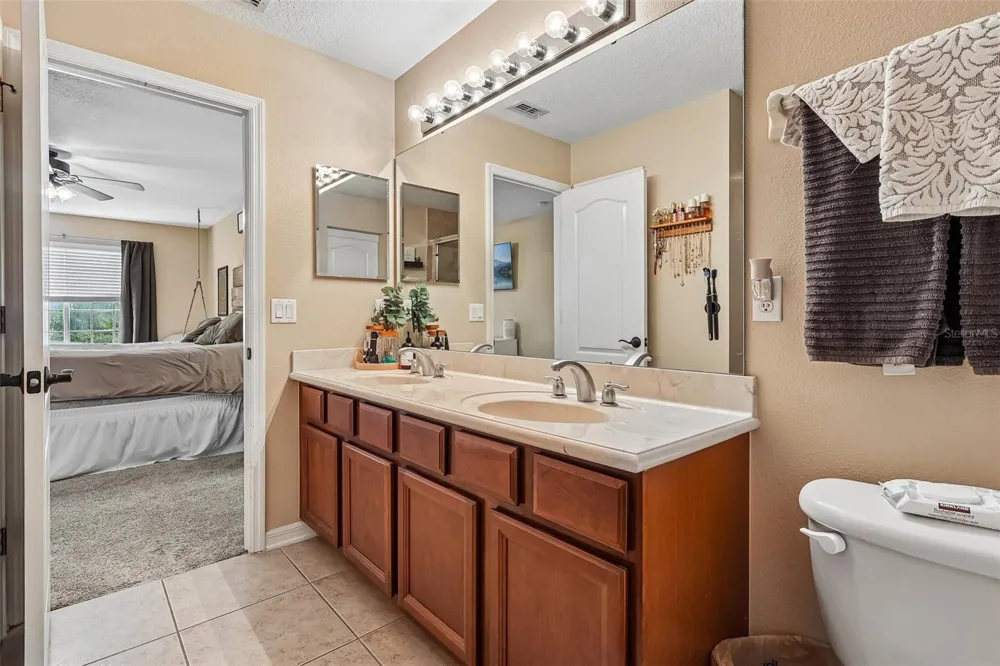 5605 RUTHERFORD PLACE Oviedo, FL 32765