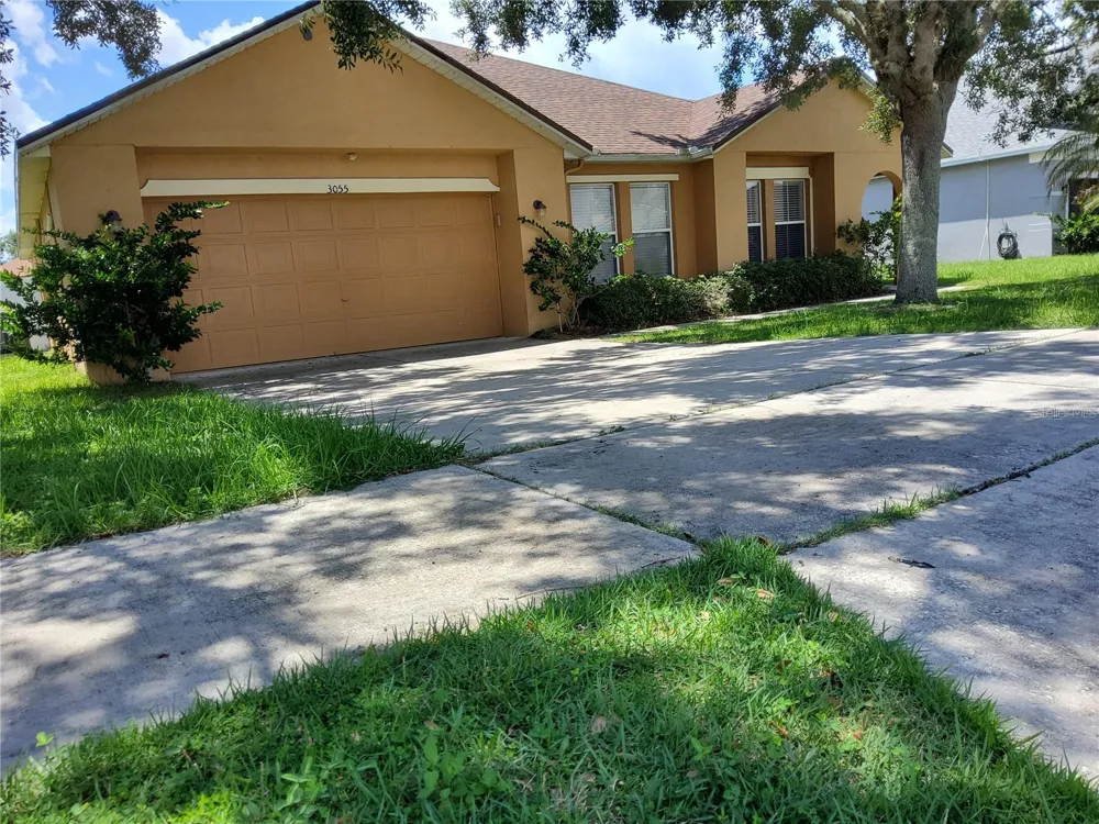 3055 ANQUILLA AVENUE Clermont, FL 34711