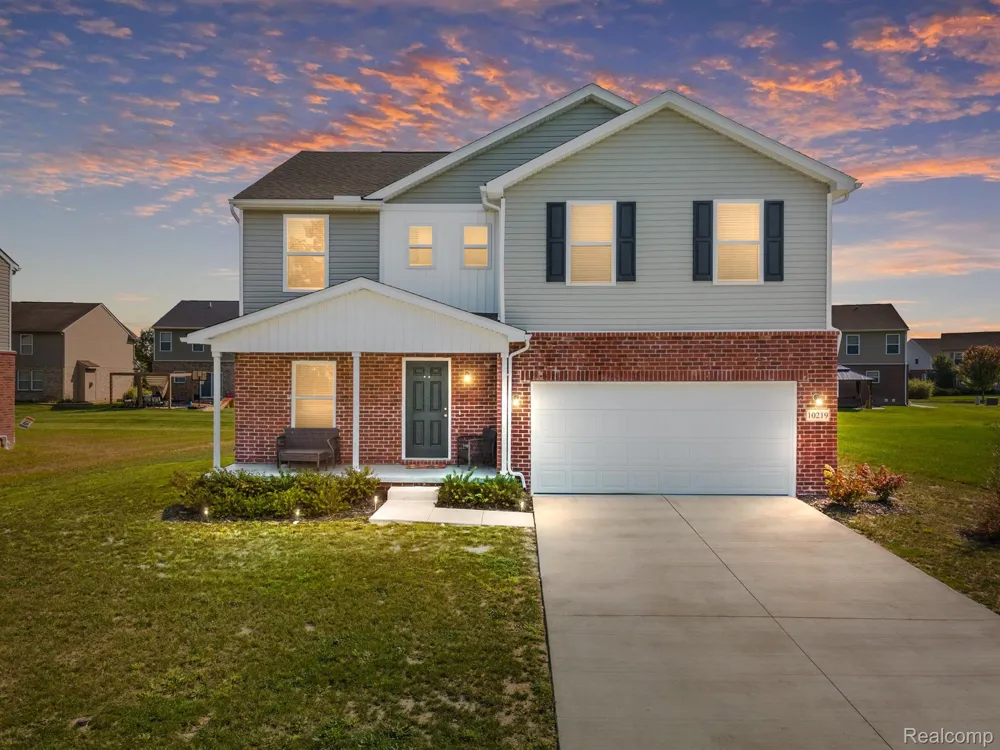 10219 Island Lake Drive Taylor City, MI 48180