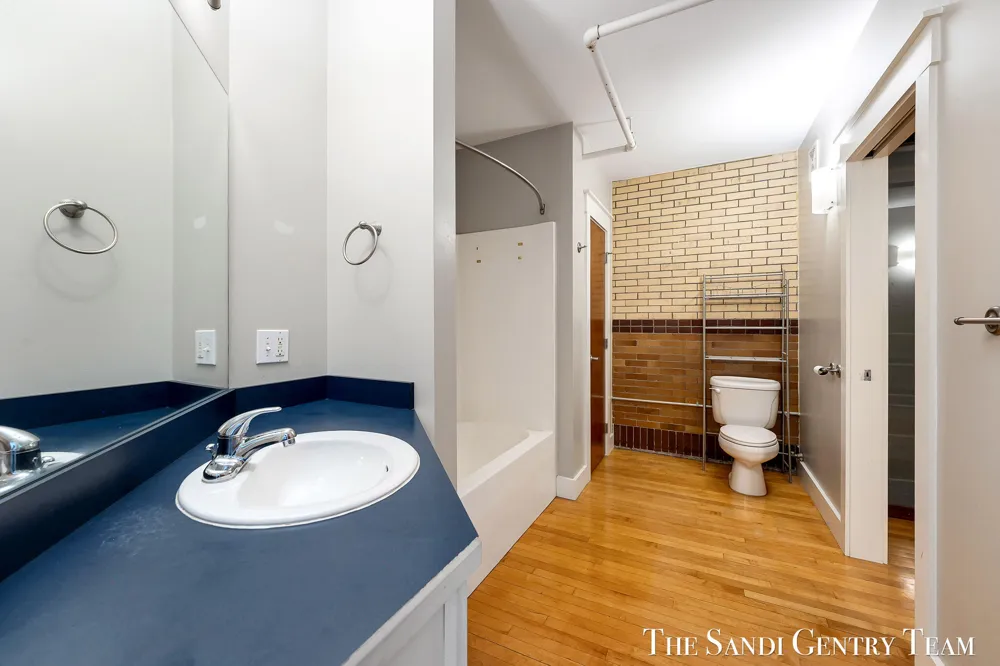 600 Broadway Avenue NW #230 Grand Rapids City, MI 49504