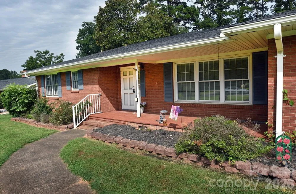 1036 Rowan Circle Salisbury, NC 28146