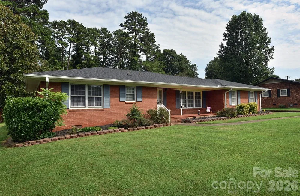 1036 Rowan Circle Salisbury, NC 28146