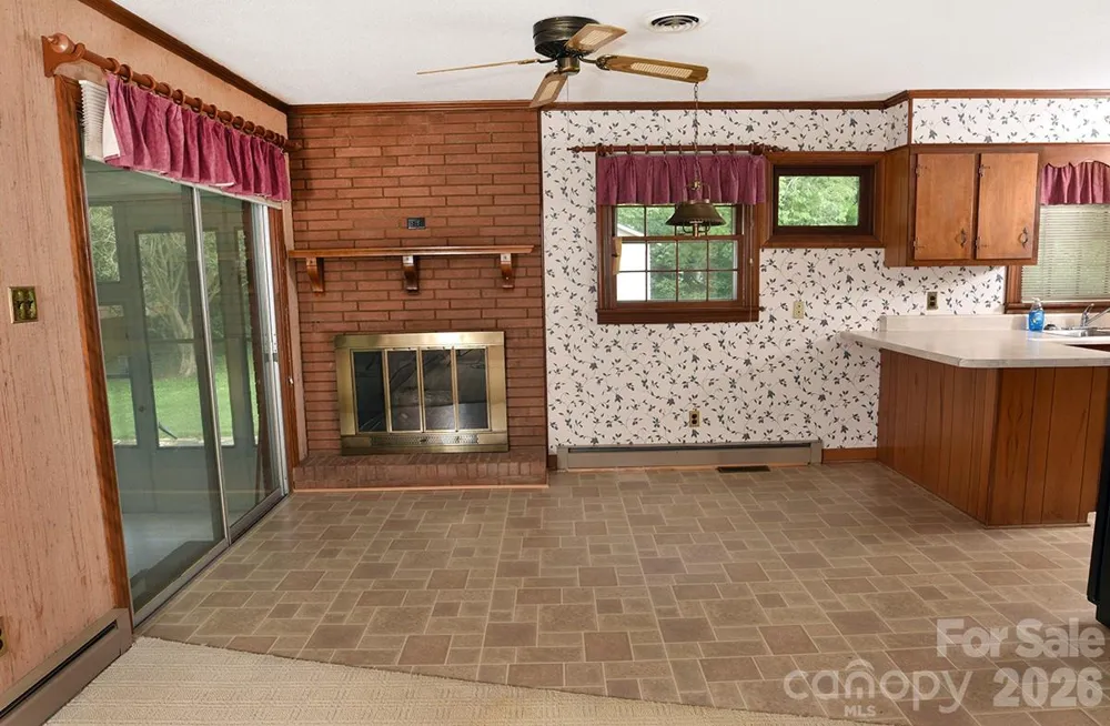 1036 Rowan Circle Salisbury, NC 28146