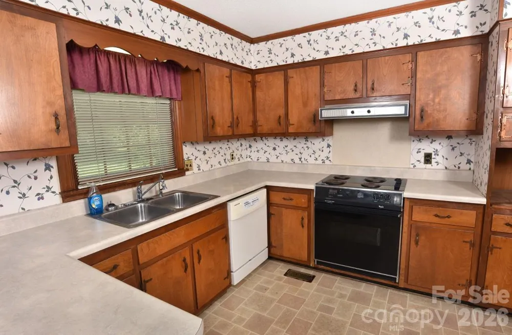 1036 Rowan Circle Salisbury, NC 28146