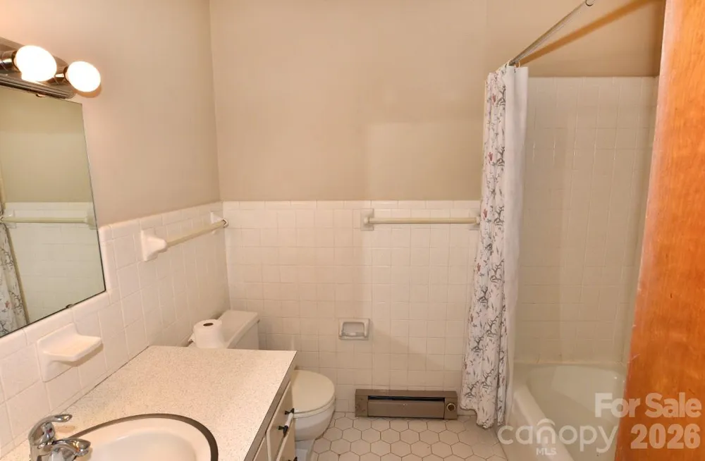 1036 Rowan Circle Salisbury, NC 28146