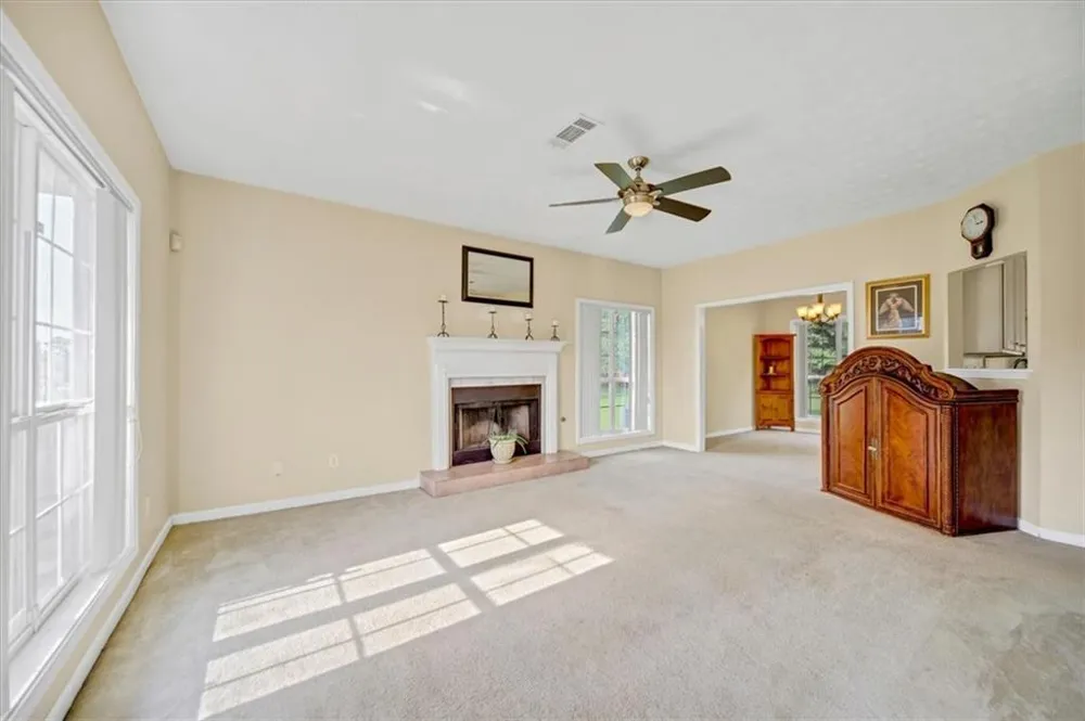 141 Derby Drive Riverdale, GA 30274