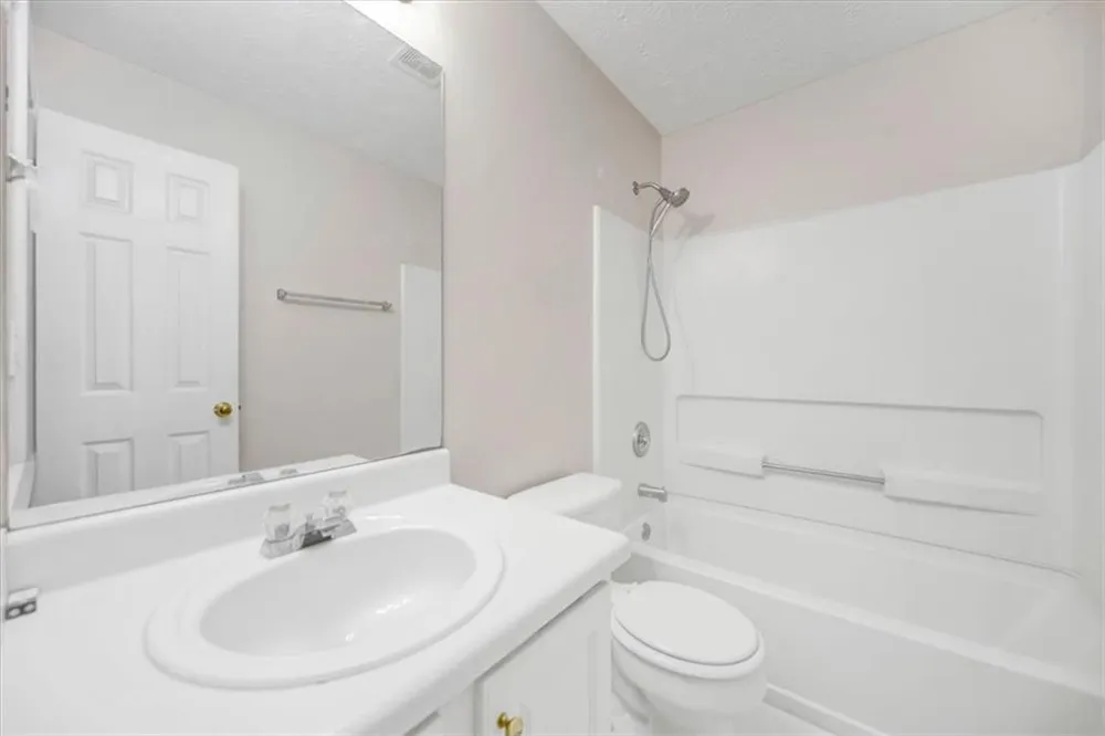 141 Derby Drive Riverdale, GA 30274