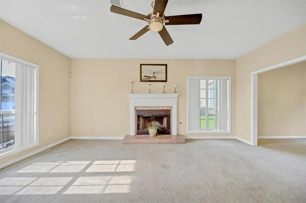 141 Derby Drive Riverdale, GA 30274