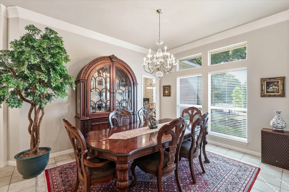144 Saddle Brook Drive Hudson Oaks, TX 76087