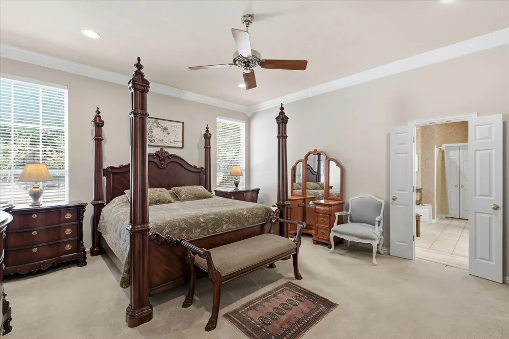 144 Saddle Brook Drive Hudson Oaks, TX 76087