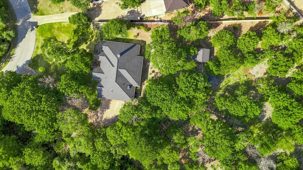 144 Saddle Brook Drive Hudson Oaks, TX 76087