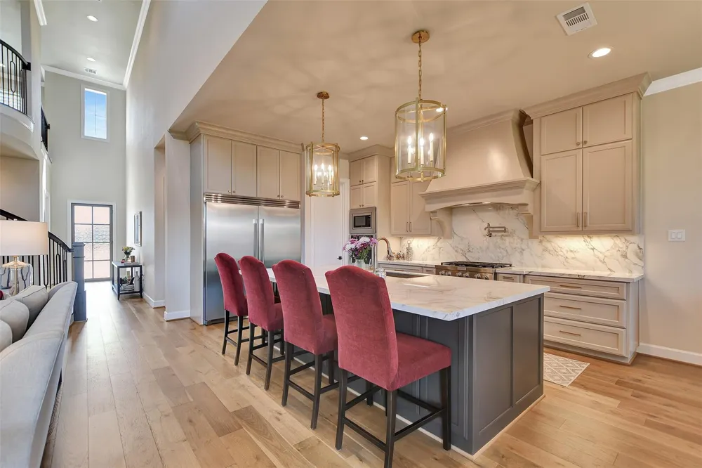 1746 Spring View Friendswood, TX 77546