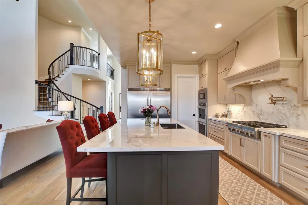 1746 Spring View Friendswood, TX 77546