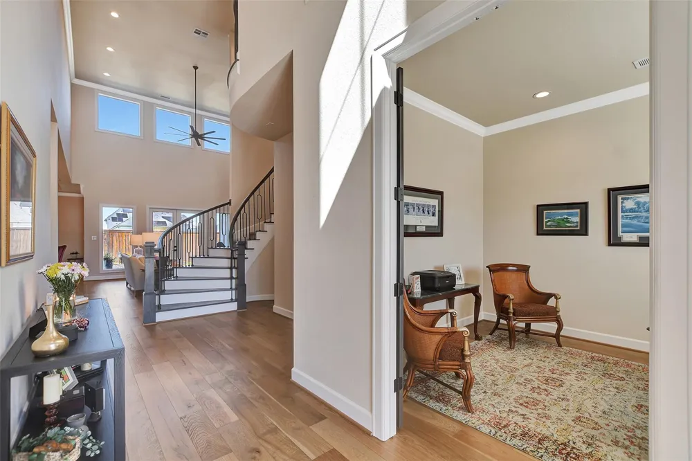 1746 Spring View Friendswood, TX 77546