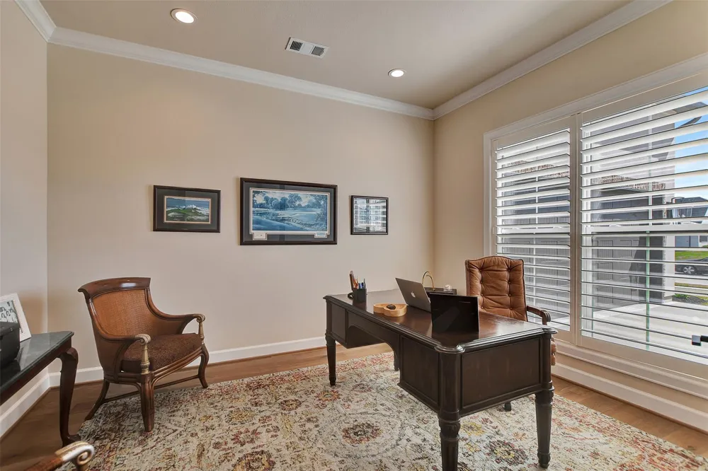 1746 Spring View Friendswood, TX 77546