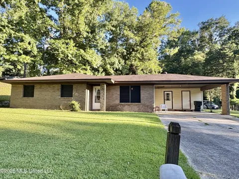111 Moonmist Drive