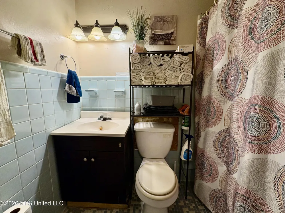 111 Moonmist Drive Vicksburg, MS 39180