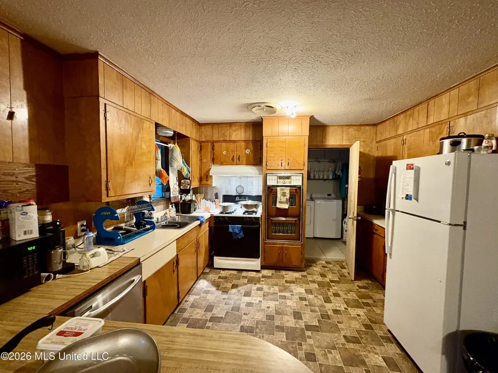 111 Moonmist Drive Vicksburg, MS 39180