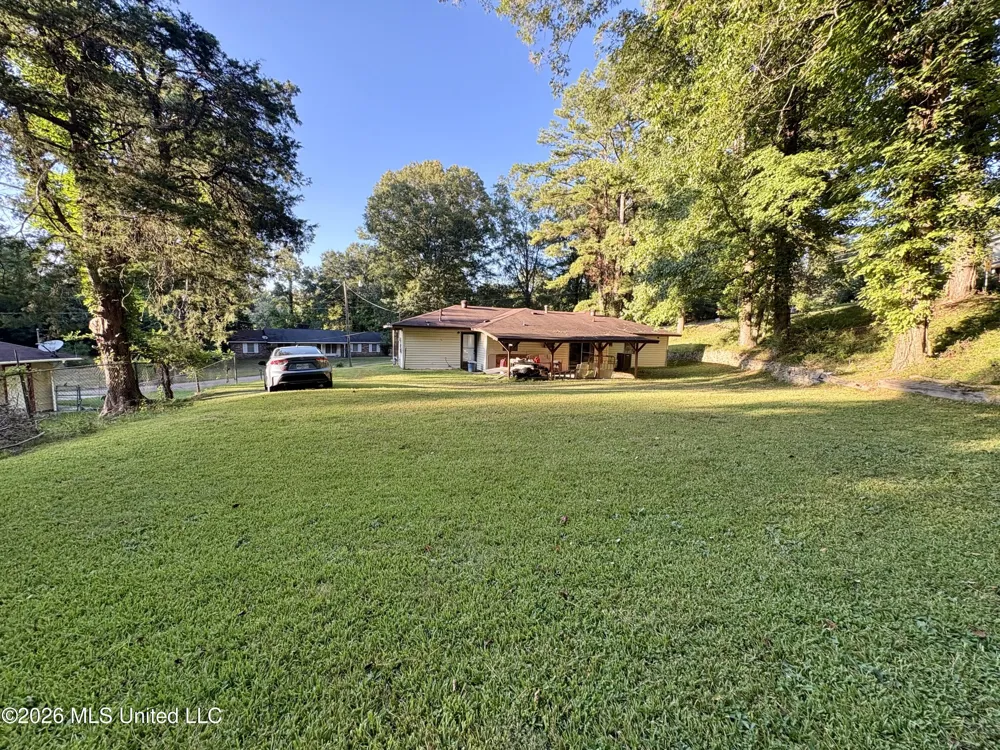 111 Moonmist Drive Vicksburg, MS 39180