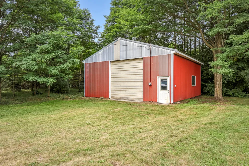 6667 126th Avenue Hart, MI 49420