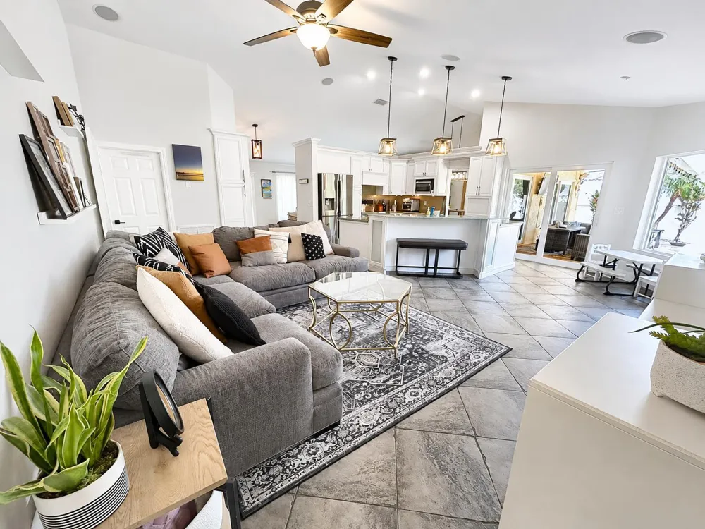 6373 NW 55th Manor Coral Springs, FL 33067