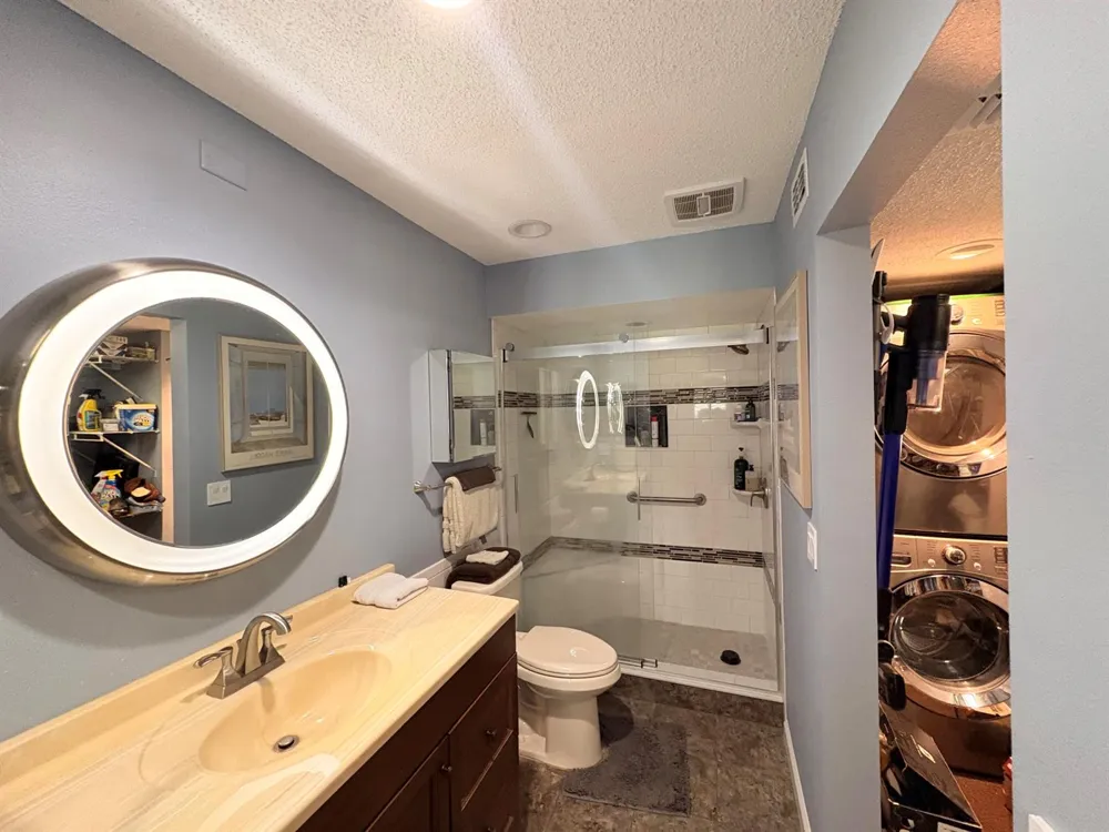3211 Westridge Boulevard #202 Orlando, FL 32822