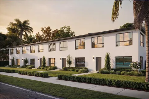 14507 SW 272 St