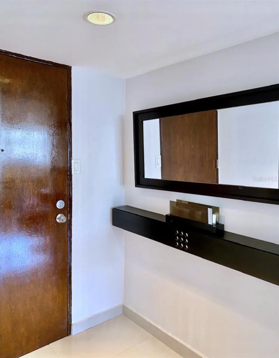 801 C. WASHINGTON #1203 San Juan, PR 00907