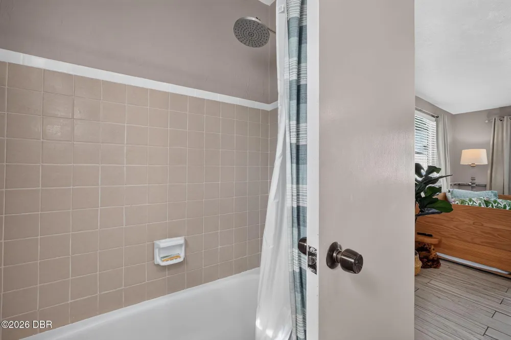 20 Sunny Shore Drive Ormond Beach, FL 32176