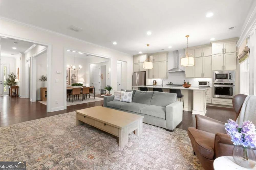 4427 Cheston BND NE Roswell, GA 30075