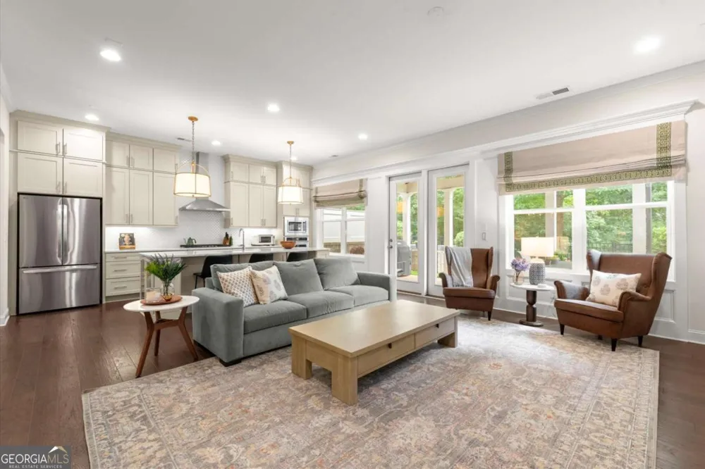 4427 Cheston BND NE Roswell, GA 30075