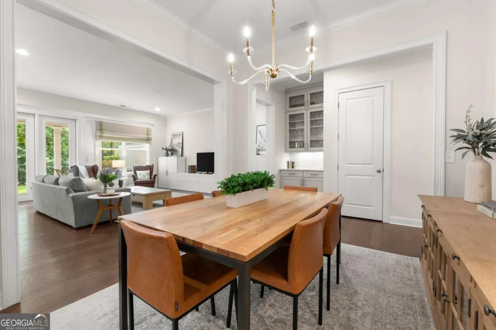 4427 Cheston BND NE Roswell, GA 30075