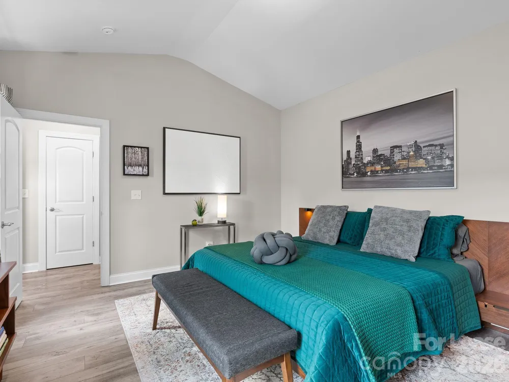 58 Walnut Springs Drive Asheville, NC 28804
