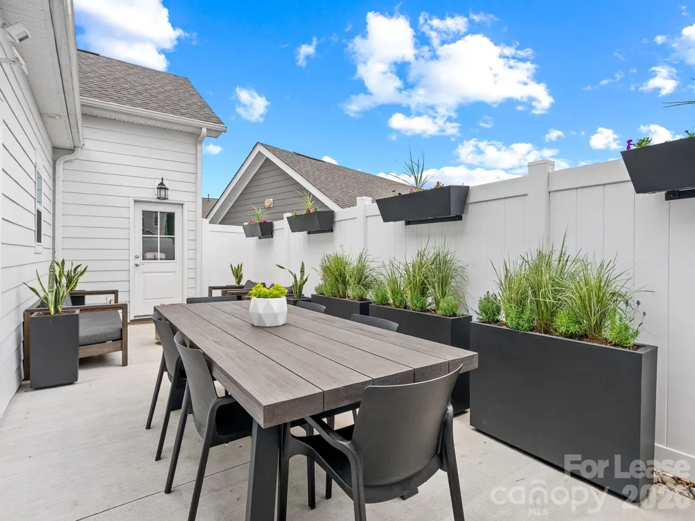 58 Walnut Springs Drive Asheville, NC 28804