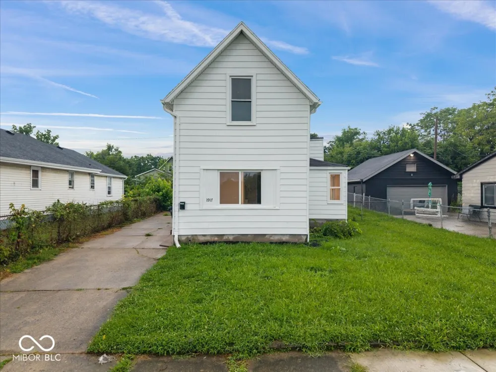 1917 Cedar Street Anderson, IN 46016