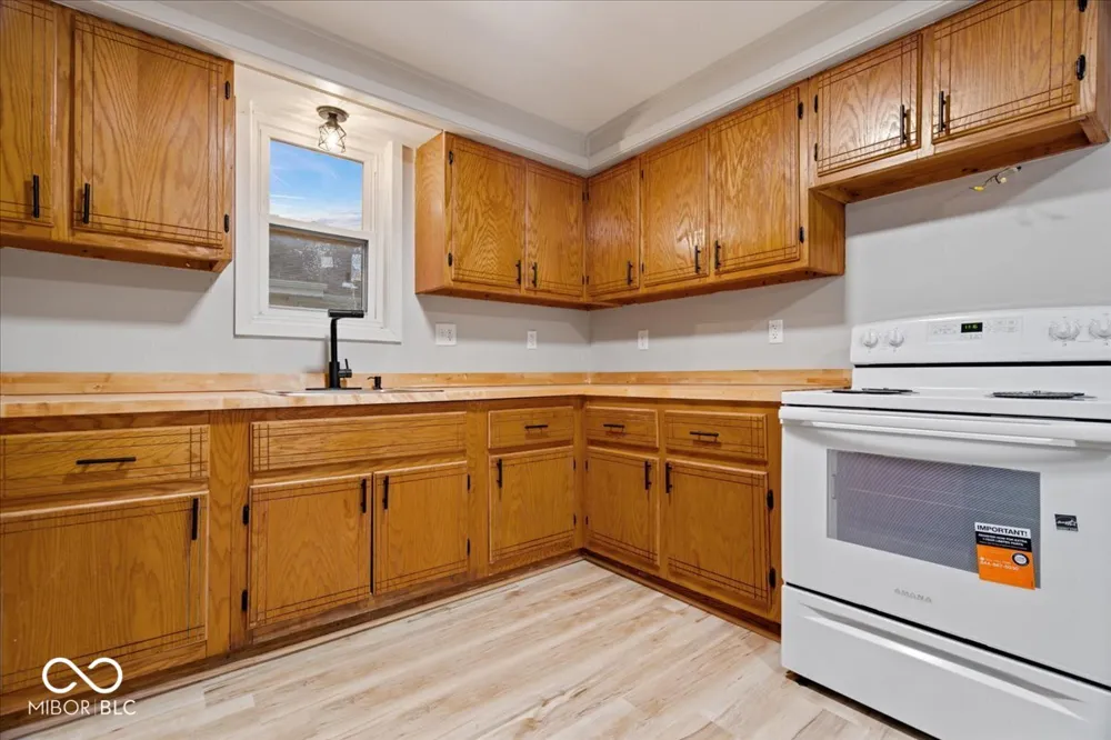 1917 Cedar Street Anderson, IN 46016