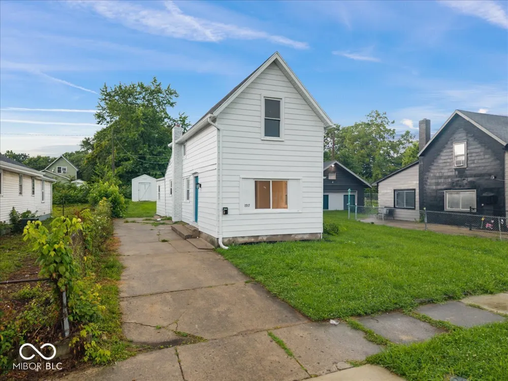 1917 Cedar Street Anderson, IN 46016
