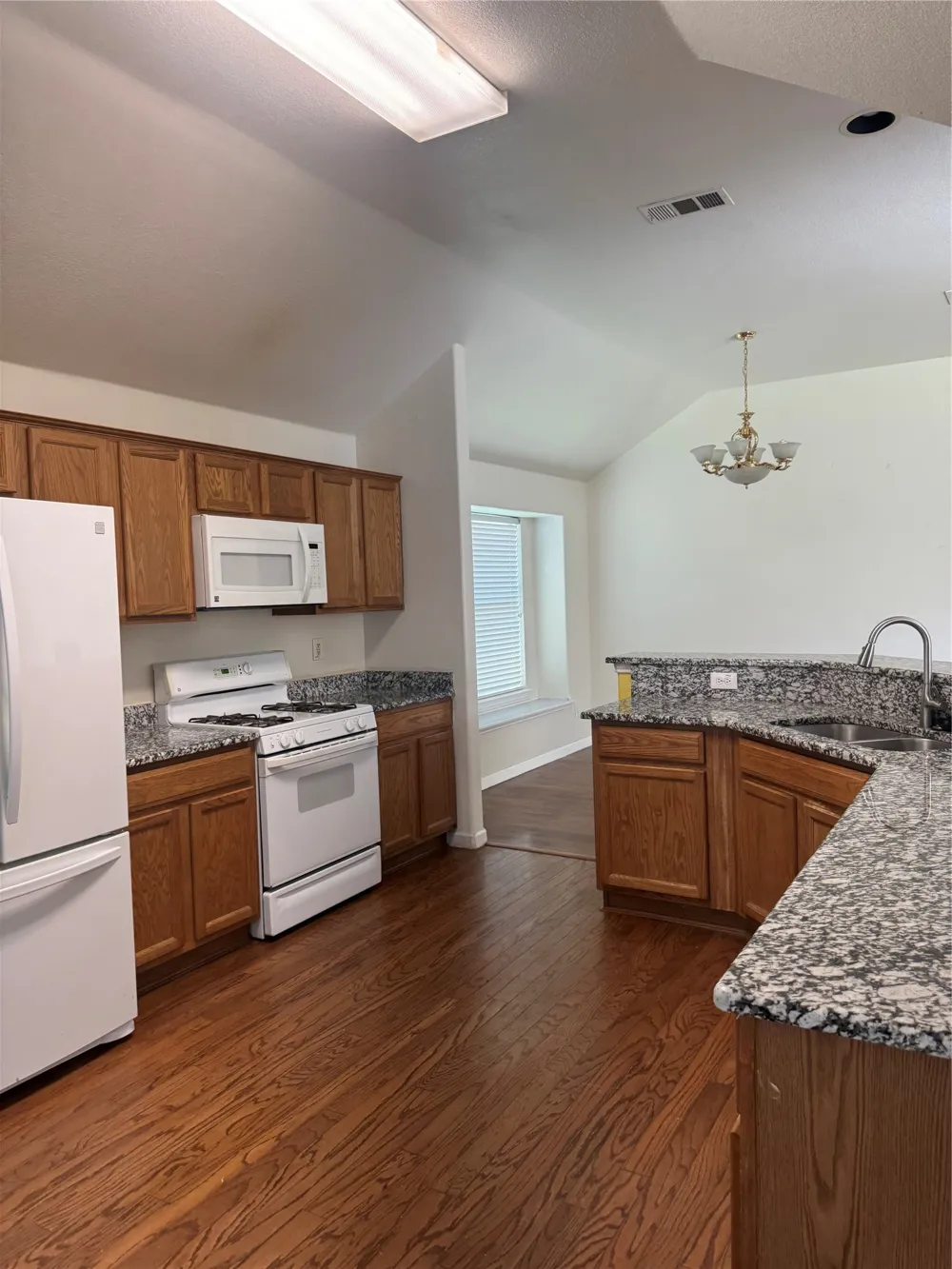 6711 Kinross Drive Arlington, TX 76002