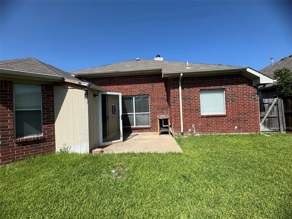 6711 Kinross Drive Arlington, TX 76002