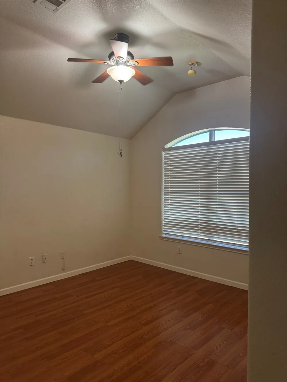 6711 Kinross Drive Arlington, TX 76002