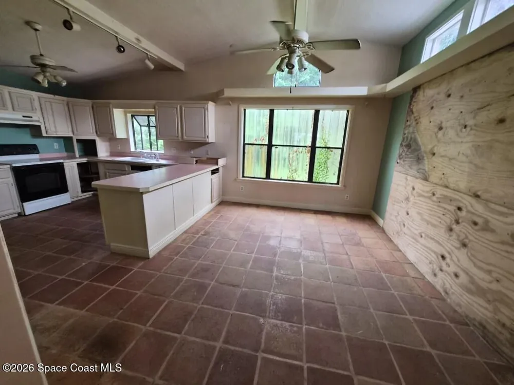 180 Lee Road West Melbourne, FL 32904