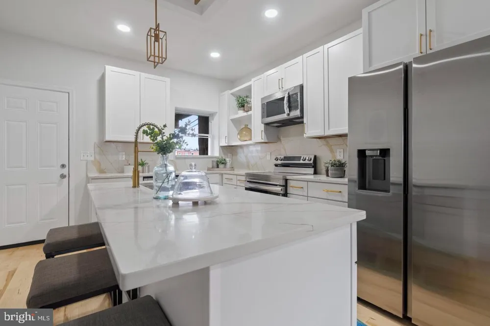 1049 MILTON AVENUE Baltimore, MD 21205