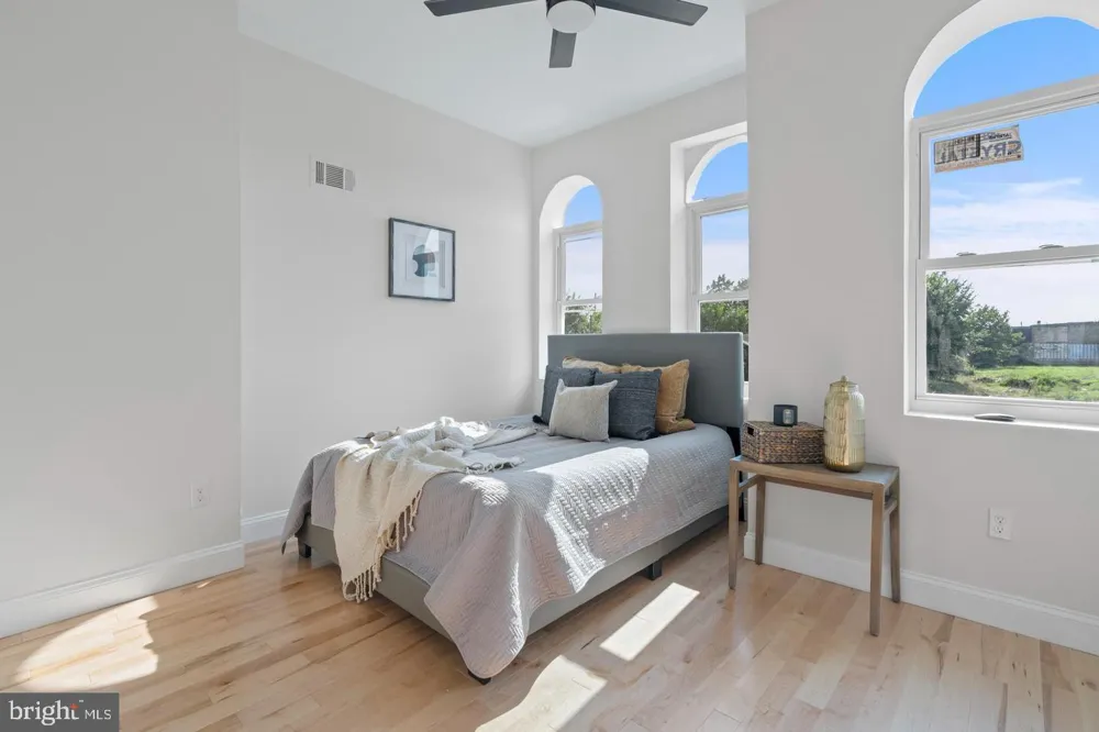 1049 MILTON AVENUE Baltimore, MD 21205