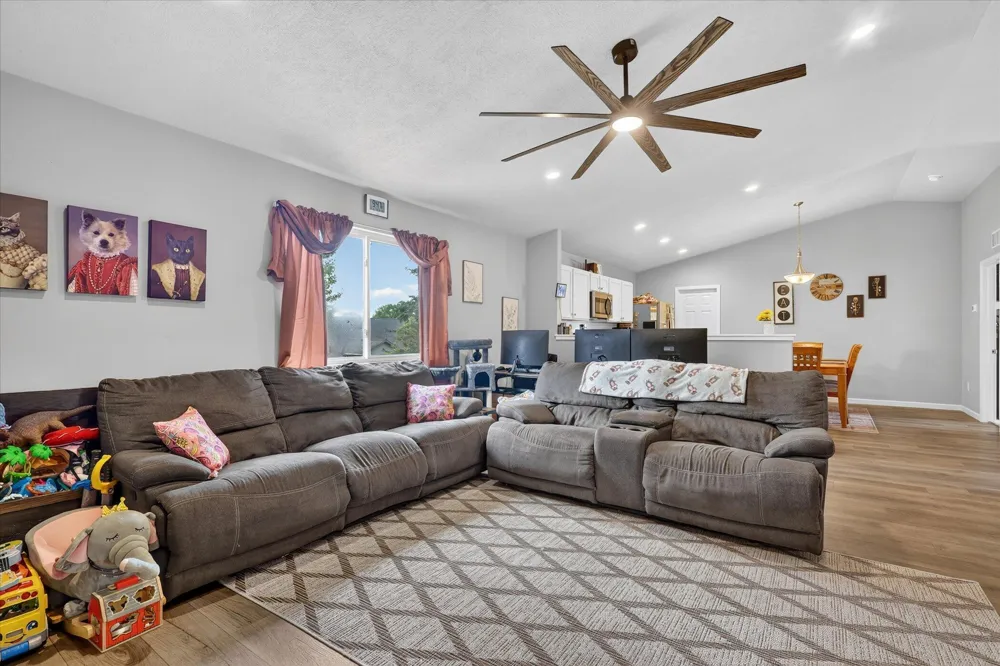 818 Strauss Court Greenville, MI 48838