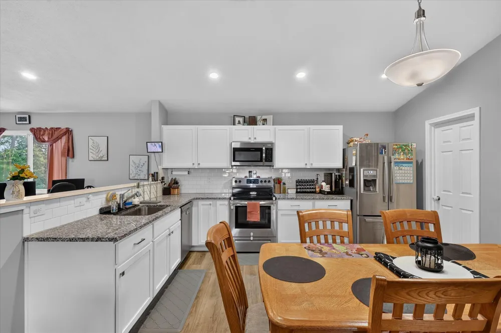 818 Strauss Court Greenville, MI 48838