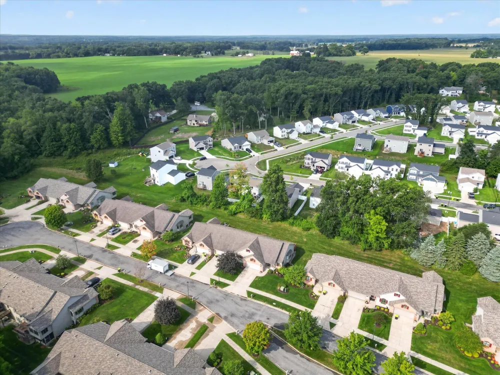 818 Strauss Court Greenville, MI 48838