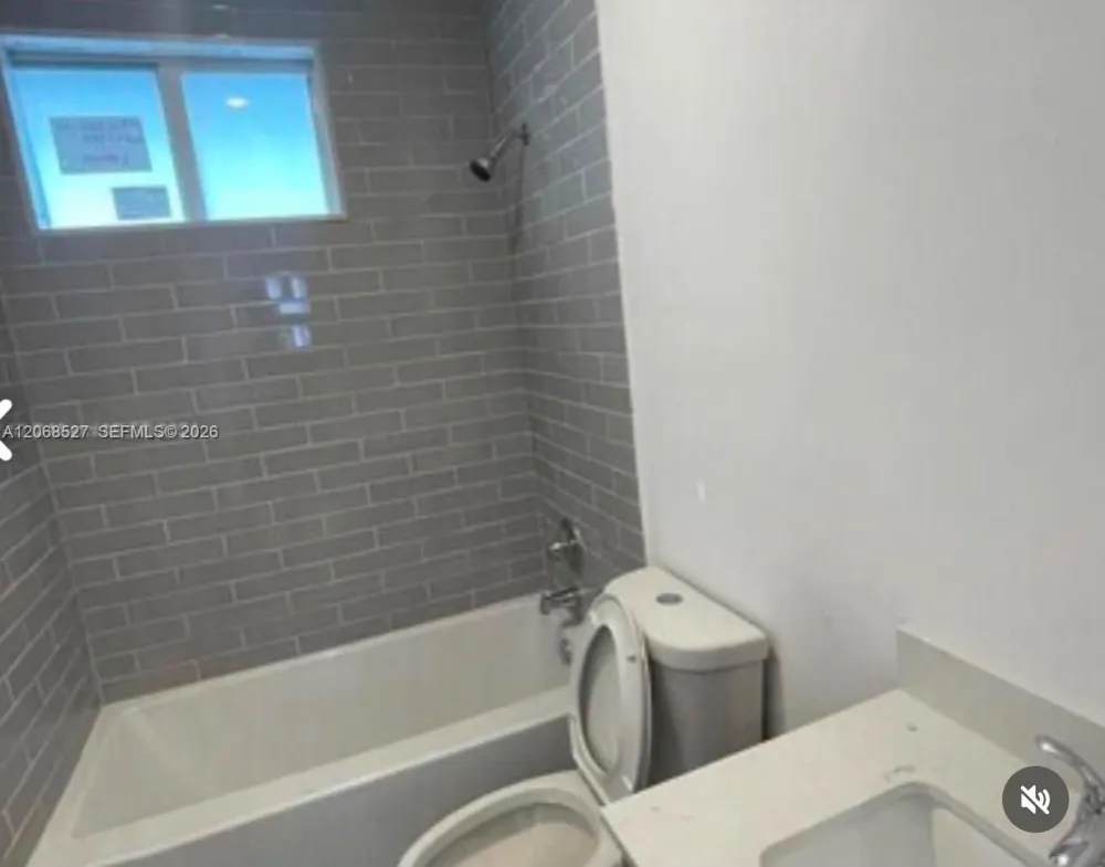 1961 NW 25th Ave #1 Miami, FL 33125