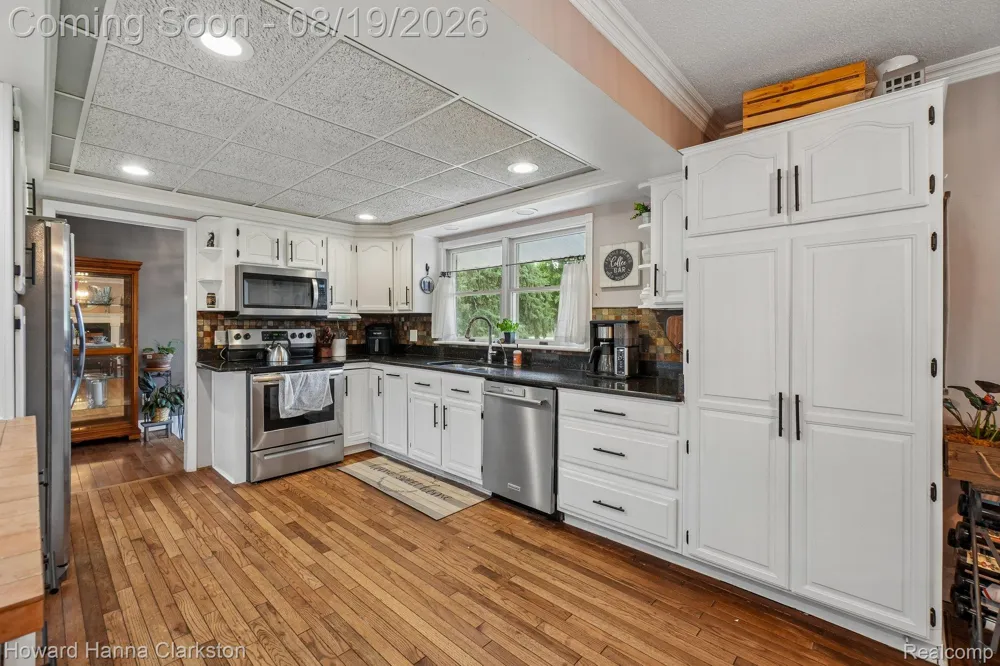 66653 Hartway Road Ray Township, MI 48096